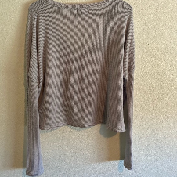 Urban Outfitters Gray Cardigan - Picture 3 of 5